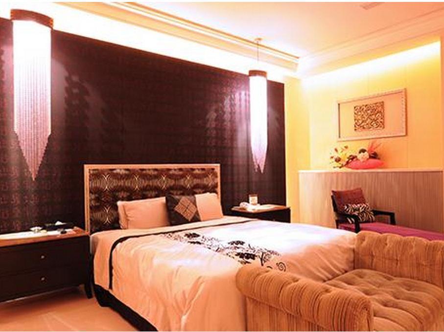 Sunshine Motel Тайчжун Экстерьер фото