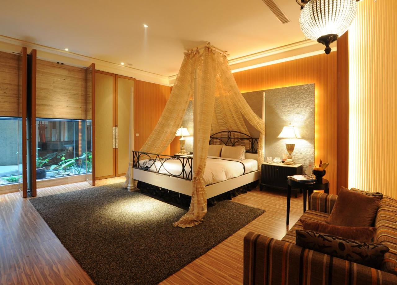 Sunshine Motel Тайчжун Экстерьер фото