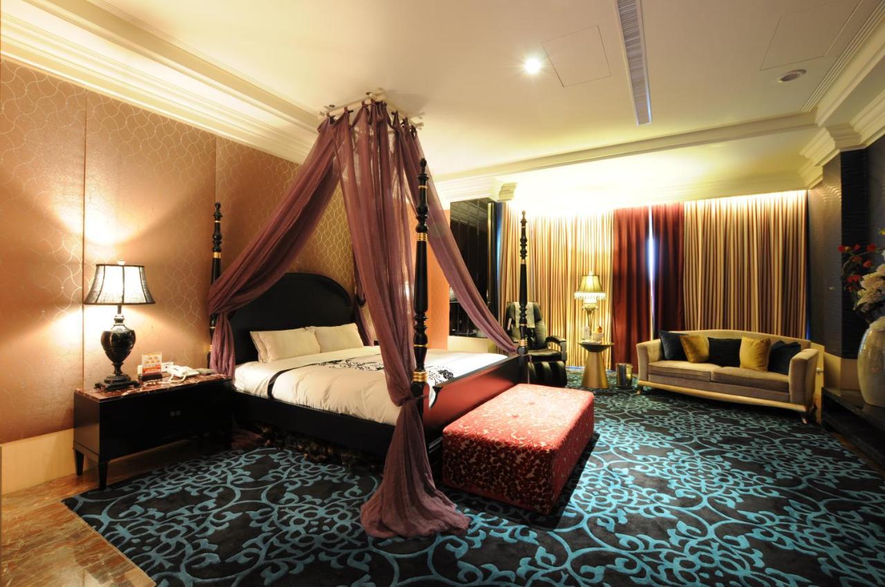 Sunshine Motel Тайчжун Экстерьер фото