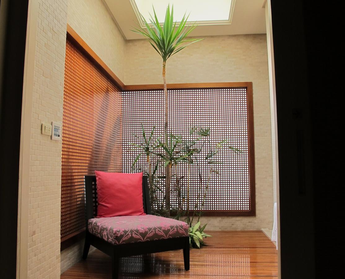 Sunshine Motel Тайчжун Экстерьер фото