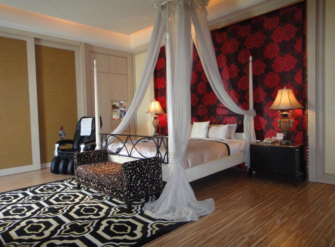 Sunshine Motel Тайчжун Экстерьер фото